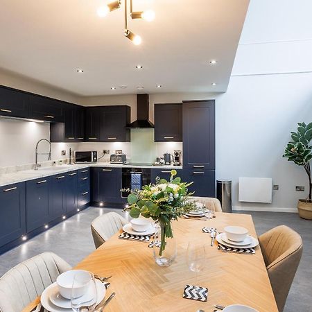 ניוקאסל Luxury Apartment 5 Min To City Centre*Free Parking מראה חיצוני תמונה